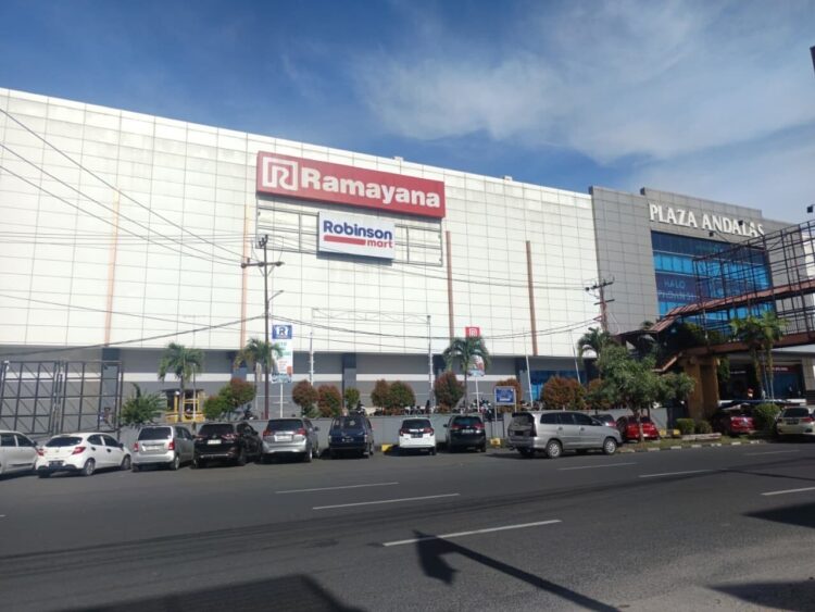 Ramayana  gelar promo "Pasti Lebih Murah Akhir Pekan". IST