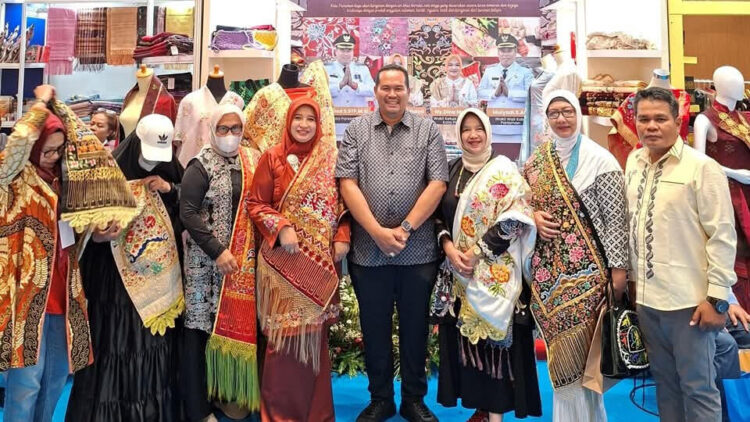 Kota Pariaman ikuti ajang The Jakarta International, Handicraft Trade Fair (Inacraft) 2025. IST