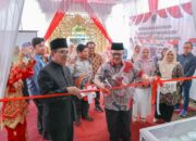 Dukung Panti Asuhan Mandiri, Ketua DPRD Sumbar Serahkan Bantuan UEP untuk PSAA Aisyiyah Cabang Ampang