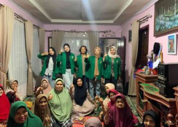 Mahasiswa Peternakan Unand Kenalkan Pembuatan Pelet Itik Bernutrisi