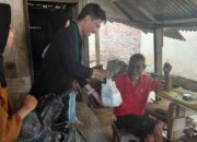 HMI Dharmasraya Berikan Bantuan Sembako untuk Lansia di Nagari Tanjung Alam Asam Jujuhan