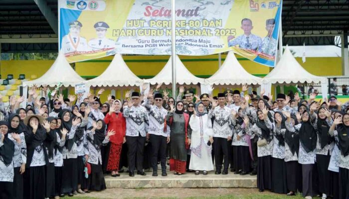 Peringati HGN ke-80, Khairunas Tekankan Pentingnya Kompetensi, Integritas, dan Disiplin Sekolah