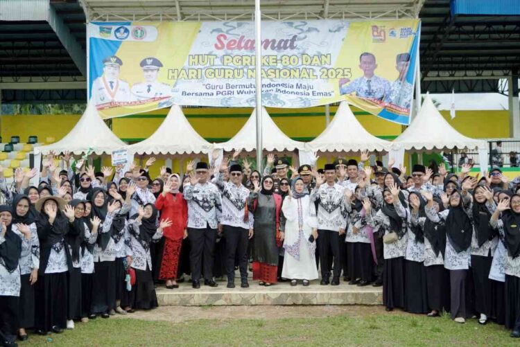 Foto bersama usai upacara peringatan HGN ke 80 di Solok Selatan, 25 November 2025. IST