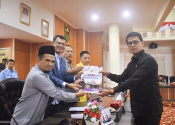 DPRD Kabupaten Solok Sahkan APBD Tahun 2026