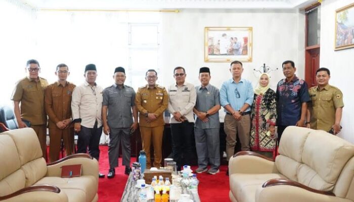 Usai Musda, Golkar Tanah Datar Bertemu Bupati Eka Putra