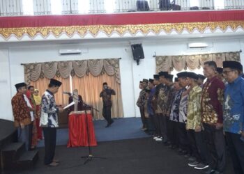 Alumni Fakultas Dakwah dan Ilmu Komunikasi UIN IB Padang Pasbar Dikukuhkan