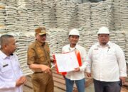 Perkuat Ketahanan Pangan, Pemkab Pessel Hibahkan 2 Hektar Tanah untuk Gudang Bulog