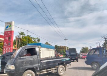 Antrian Mobil Modifikasi di SPBU Taratak Sutera Sebabkan Kemacetan, Pengendara Resah
