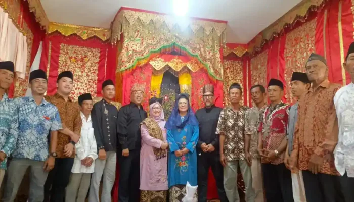 Manapek ke Kaum Malayu Koto Tuo, Pendiri RS Bunda Resmi Menjadi Orang Minangkabau