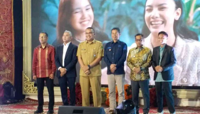 Pesisir Selatan Raih Anugerah Peduli Penyiaran 2025 dari KPID Sumbar