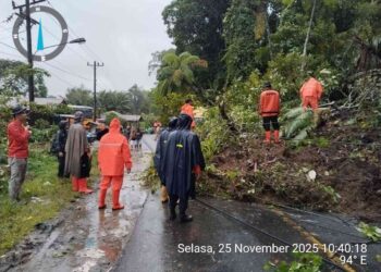 Empat Kabupaten di Sumatera Utara Dilanda Bencana Banjir dan Longsor Secara Bersamaan