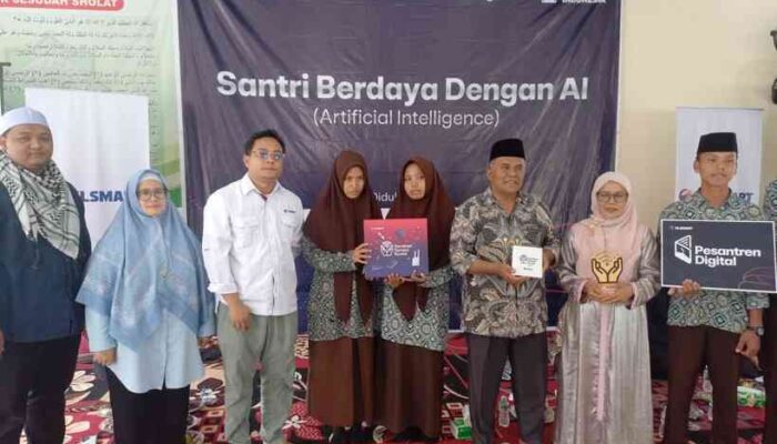 XLSMART Gelar Pesantren Digital di Sumatera, Edukasi Para Santri Belajar Literasi Digital dan AI