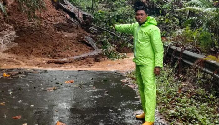 Jorong II Balai Ahad Lubuk Basung Dikepung Longsor, Warga Diminta Tetap Waspada