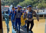 Mayat Diduga Korban Bencana Ditemukan di Perairan Pulau Anak Air, Tim Polairud Lakukan Evakuasi Cepat