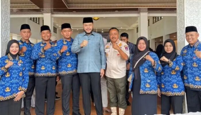 Tujuh Personel Satpol PP Padang Dilantik jadi ASN PPPK Paruh Waktu