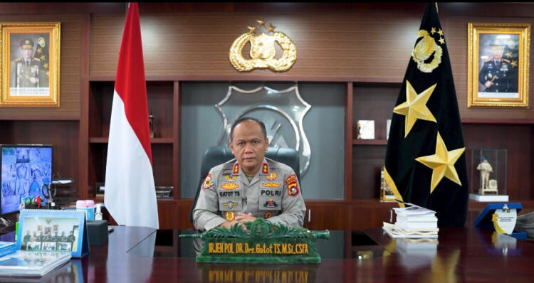 Kapolda Sumatera Barat 
Irjen Pol . Gatot Tri Suryanta