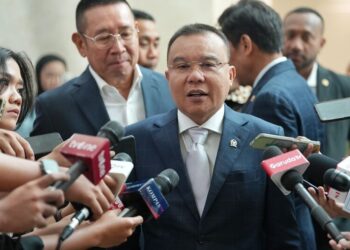 DPR Kaji Putusan MK Polisi Aktif Harus Mundur 