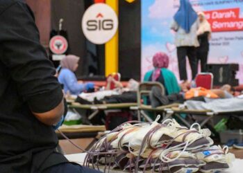 Semangat Sumpah Pemuda, 345 Kantong Darah Terkumpul di Donor Darah PT Semen Padang “Setetes Darah, Sejuta Semangat”