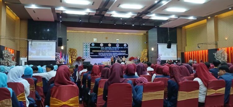 Sebanyak 698 calon wisudawan Universitas PGRI Sumatera Barat (UGPRISBA) mengikuti kegiatan pembekalan dan yudisium wisuda ke-8 (71) dan dies natalis ke-4 yang digelar, Selasa (4/11), di UPGRISBA Concention Center (UPCC). IST