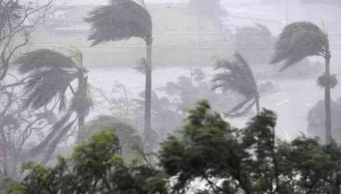 BPBD Solok Selatan Imbau Warga Waspadai Cuaca Ekstrem Dampak Angin Monsun Asia