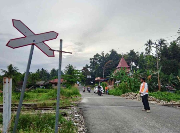 24 Titik Rawan Perlintasan Kereta Api di Padang Pariaman Dijaga PJR. IST