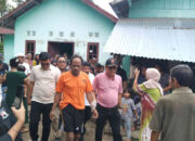 Evi Yandri dan YPJI Jemput Ibu-Anak ODGJ di Padang Pariaman 