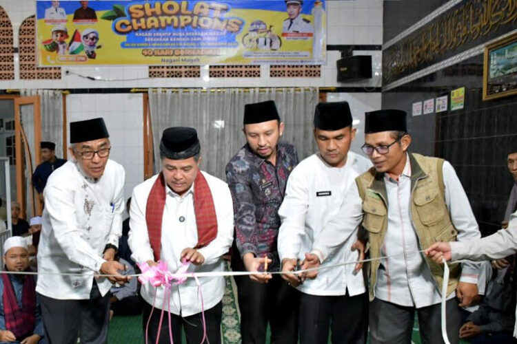 Pemerintah Kabupaten Agam terus melahirkan inovasi berbasis kearifan lokal. Salah satu program unggulan yang kini menjadi perhatian serius adalah Gerakan Creative Hub Berbasis Masjid, sebuah inisiatif untuk menjadikan masjid sebagai pusat kegiatan masyarakat yang tidak hanya berorientasi pada ibadah, tetapi juga kesejahteraan sosial dan ekonomi. IST
