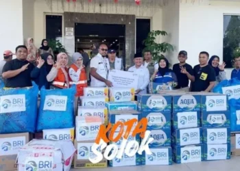 BRI Cabang Solok Bergerak Cepat, Bantuan Logistik Mengalir ke Dua Posko BPBD