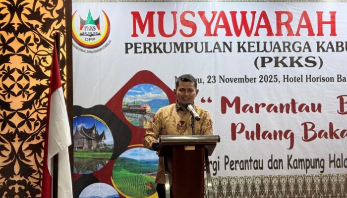 Dorong Sinergi Perantau, Bupati Solok Hadiri Mubes PKKS