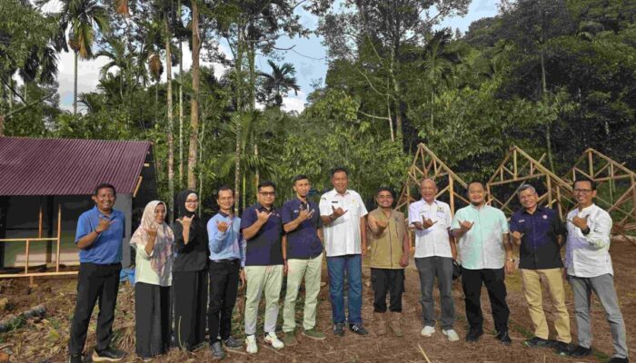 Anggaran Rp1 Miliar, Kadin Indonesia Bantu  Pembangunan Huntap di Batu Busuak