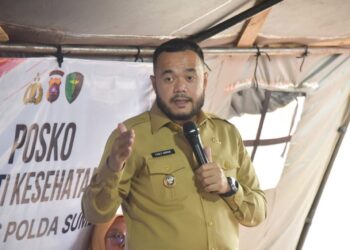 Wali Kota Fadly Amran Ajak Seluruh Ayah Ambil Rapor Anak