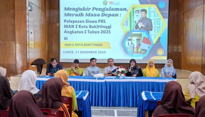 Program PKL, 105 Siswa MAN 2 Bukittinggi Terjun ke Dunia Kerja