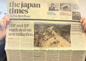 Berita Banjir di Padang jadi Headline News di Koran Jepang