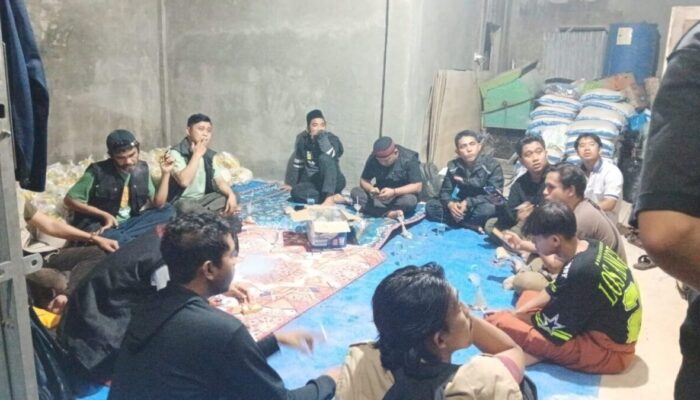 PERTI Sumbar Tempuh Daerah Terisolir di Palembayan, Salurkan Bantuan untuk Korban Bencana Ekologis Sumbar