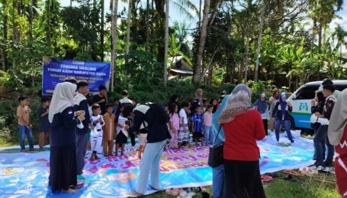 FA Agam Gelar Trauma Healing dan Salurkan Bantuan untuk Anak Korban Galodo di Palembayan