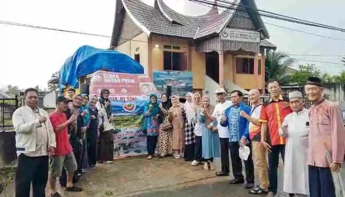 DPW IKM Babel Salurkan Bantuan untuk Korban Bencana di Sumbar