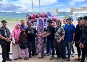 Di Antara Lumpur dan Kehilangan, APPRINDO Mengantar Harapan untuk Warga Solok