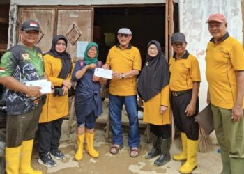 PWRI Sumbar Bantu Korban Bencana di Tabing Banda Gadang