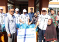 Komisaris dan Direksi BRI Salurkan Ribuan Paket Sembako untuk Warga Sasak Pasbar