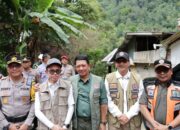 Kepala BNPB Tinjau Huntara Korban Banjir Bandang di Bayang Utara Pessel