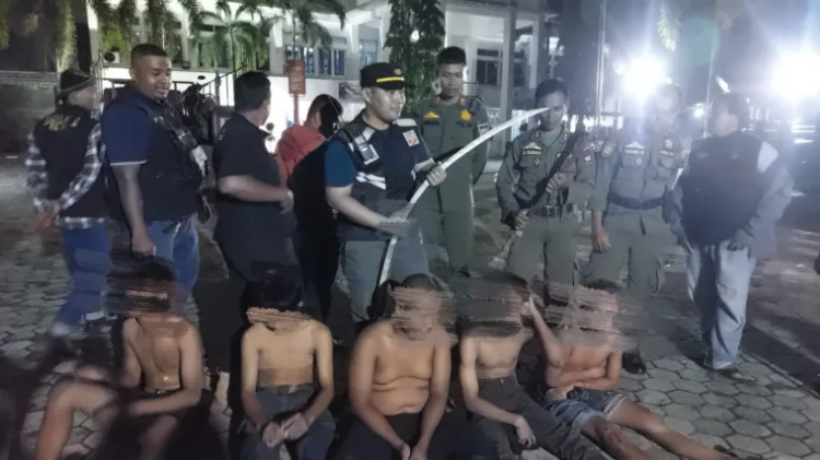 Pengamanan terhadap beberapa remaja yang hendak tawuran. IST