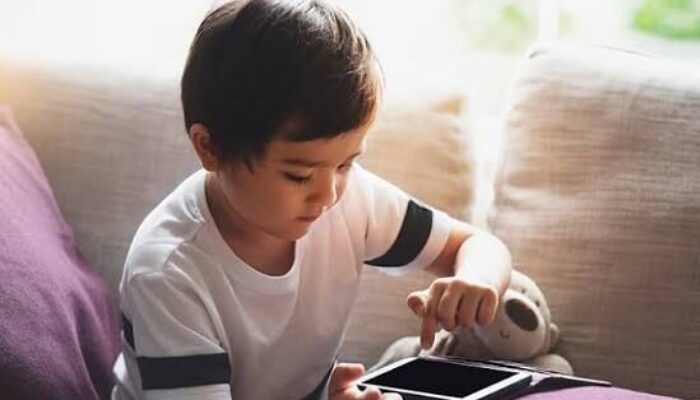 Australia Larang Anak di Bawah 18 Tahun Akses Media Sosial