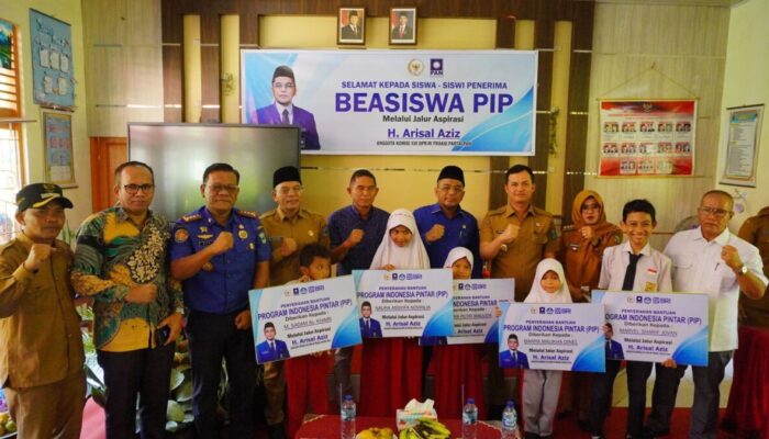 Pemkab Padang Pariaman Bersama DPR RI Dorong Pemerataan Pendidikan Lewat Beasiswa