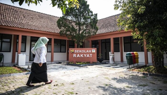Pemerintah Dorong Peran Aktif Kepala Daerah Perkuat Sekolah Rakyat