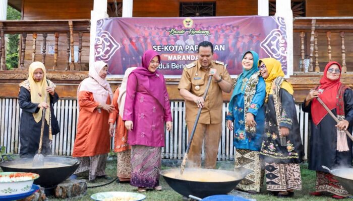 Bundo Kanduang se-Kota Pariaman “Marandang” Peduli Bencana Sumbar