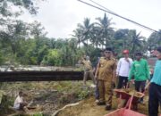 Peringatan Bulan K3 di Pasbar Diisi dengan Gotong Royong