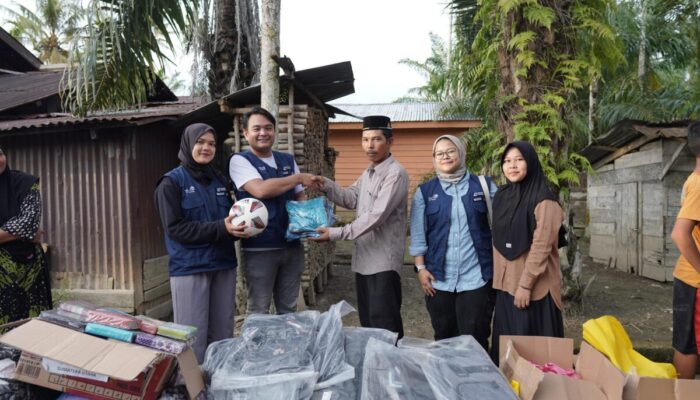 Telkom Bergerak Salurkan Bantuan dan Kegiatan Bakti Sosial untuk Pemulihan Sarana Umum di Aceh