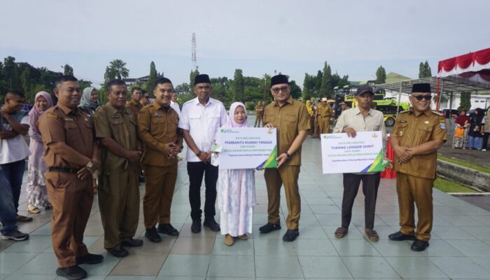 Pasbar Luncurkan Program 1 ASN Lindungi 1 Pekerja Rentan