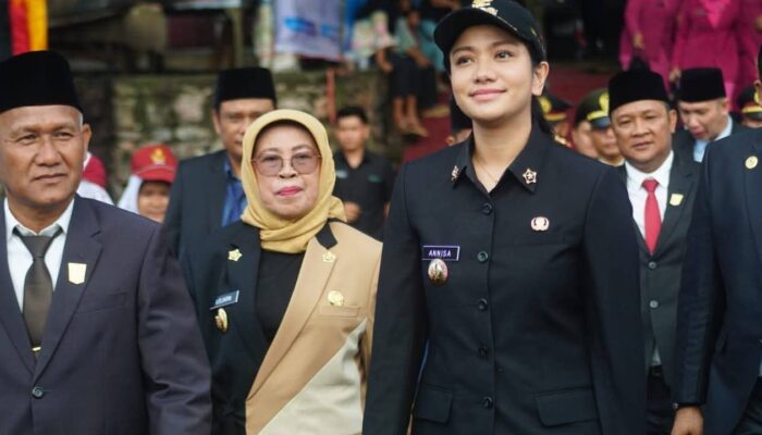 Survei Polstra: Kepemimpinan Perempuan Annisa–Leli Arni Diterima Publik, 75,6 Persen Warga Dharmasraya Puas