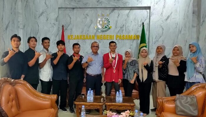 GMNI Pasaman Audiensi ke Kejari, Bahas Isu Hukum dan Pengawasan APBD